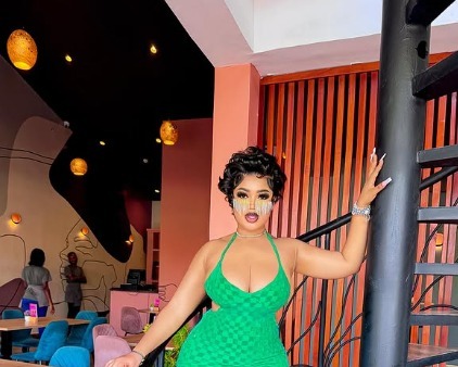 Meet 100 UGC Creators